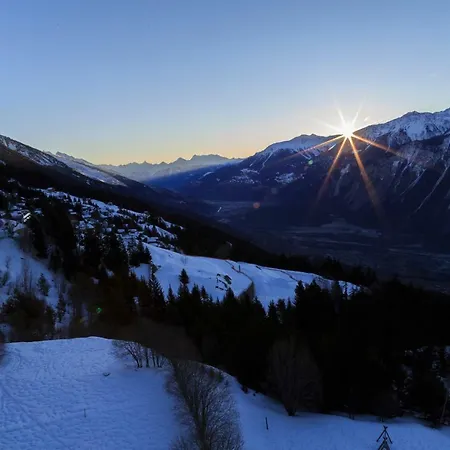 Stunning Southview Flat *