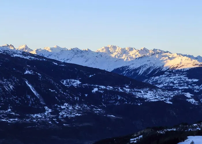 Апартаменты Stunning Southview Flat Кран-Монтана